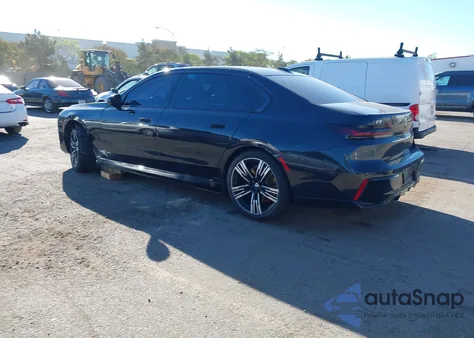2024 BMW I7 xDrive60 from USA, damaged, VIN WBY53EJ02RCP22167